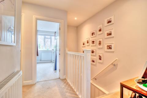 1 bedroom apartment for sale, Chiltern Parade, Amersham HP6