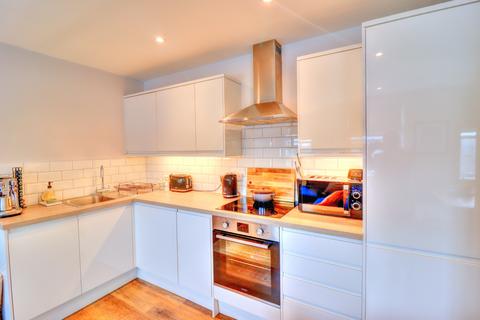 1 bedroom apartment for sale, Chiltern Parade, Amersham HP6