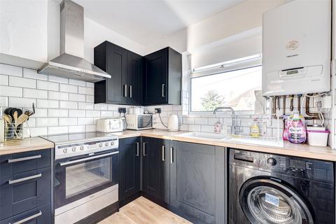 2 bedroom flat for sale, High Street, Tarring, Worthing, West Sussex, BN14