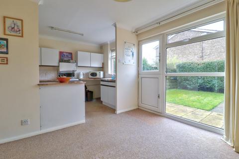 18 Fallowfield, Hazlemere, High Wycombe, HP15 7RP