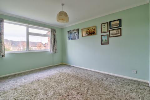 18 Fallowfield, Hazlemere, High Wycombe, HP15 7RP