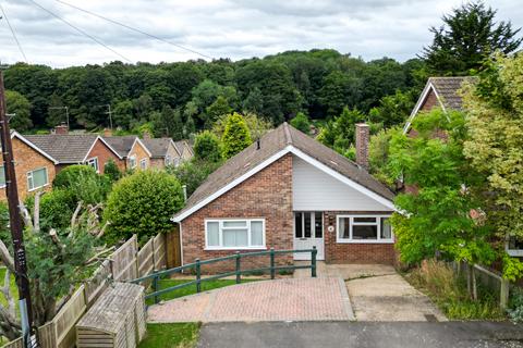 3 bedroom bungalow for sale, Hazlemere View, High Wycombe HP15