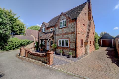 4 bedroom detached house for sale, Chiltern Lane, High Wycombe HP15