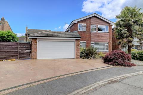 3 bedroom detached house for sale, Weathercock Gardens, High Wycombe HP15