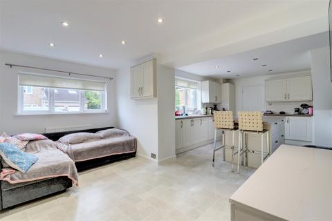 14 Dorrells Road, Longwick, Princes Risborough, HP27 9SL