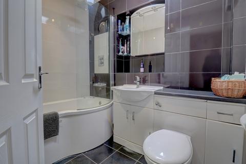 Vidon Chestnut Way, Longwick, Princes Risborough, HP27 9SD
