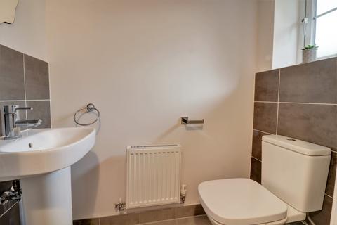6 Autumn Drive, Longwick, Princes Risborough, HP27 9ER
