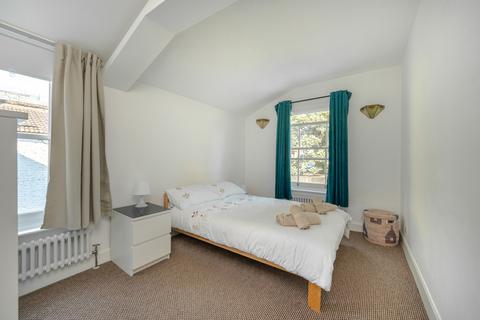156 Malpas Road, London, SE4 1DH