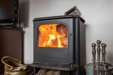 Trefloyne Westfields, Whiteleaf, Princes Risborough, HP27 0LH
