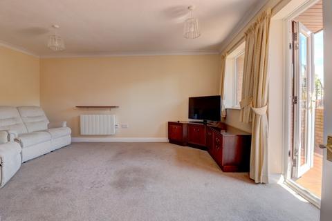 2 bedroom apartment for sale, Jasmine Crescent, Princes Risborough HP27