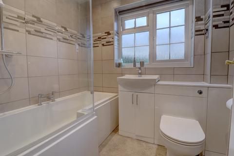 22 Bell Crescent, Longwick, Princes Risborough, HP27 9SE