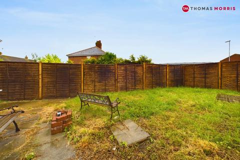 3 bedroom semi-detached house for sale, West Avenue, Huntingdon PE26