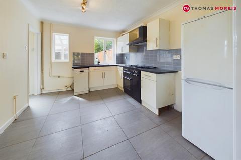 3 bedroom semi-detached house for sale, West Avenue, Huntingdon PE26