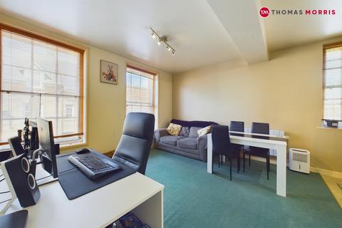 1 bedroom apartment for sale, Lion Yard, Ramsey PE26