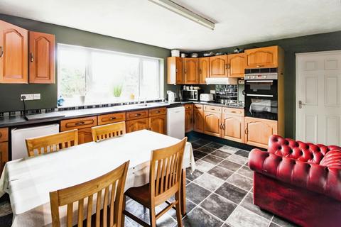 4 bedroom detached house for sale, Hawthorn House, Skelton DN14