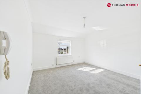 1 bedroom apartment for sale, Kneesworth Street, Hertfordshire SG8
