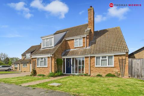 10 Abbotts Close, Litlington, Royston, SG8 0QQ