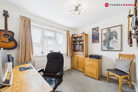 10 Abbotts Close, Litlington, Royston, SG8 0QQ