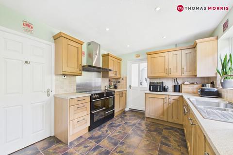 10 Abbotts Close, Litlington, Royston, SG8 0QQ