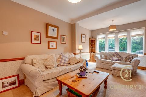 4 bedroom semi-detached house for sale, Hightor Road, Woolton