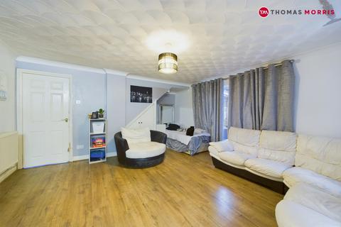 3 bedroom end of terrace house for sale, Houghton Road, Cambridgeshire PE27