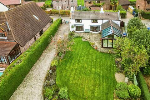 3 bedroom detached house for sale, Main Road, Hirst Courtney YO8