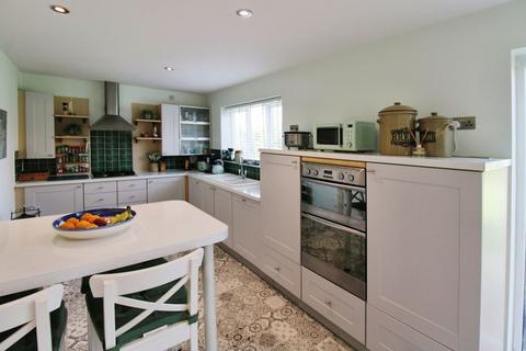 5 bedroom detached house for sale, Ouse Way, Snaith DN14