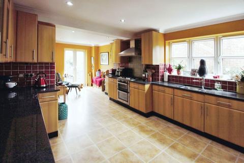 6 bedroom detached house for sale, Clay Lane, Breighton YO8