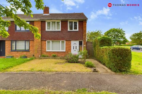 3 bedroom semi-detached house for sale, Myrtle Green, Cambridgeshire PE27