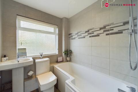 42 Burstellars, St Ives, PE27 3XX