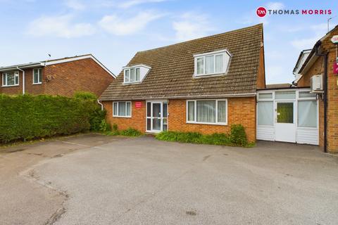 4 bedroom detached house for sale, Ramsey Road, Cambridgeshire PE27