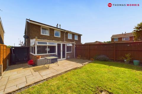 3 Bittern Close, St Ives, PE27 6SY