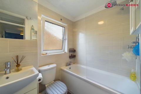3 Bittern Close, St Ives, PE27 6SY