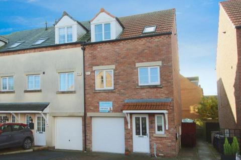 19 Badgers Way, Cliffe, Selby, YO8 6RN
