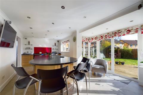 5 Barringer Way, St Neots, PE19 1LW