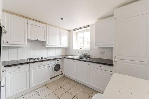 2 bedroom flat for sale, Consort Court, Kensington, London, W8