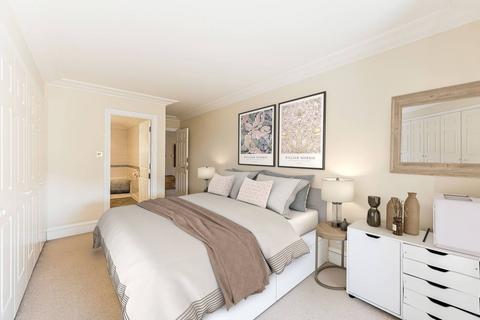 2 bedroom flat for sale, Consort Court, Kensington, London, W8