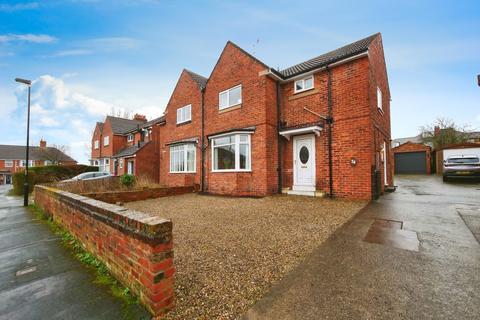 74 Beech Grove, York, YO26 5LA