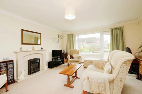 13 Annan Close, York, YO24 2UY