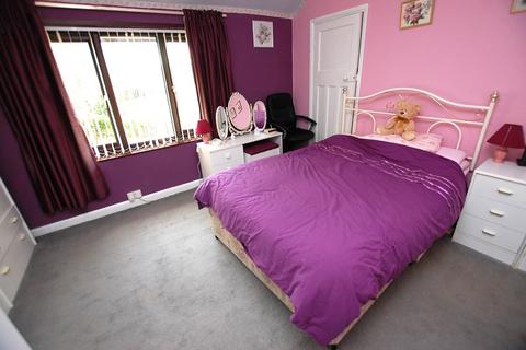 23 Sycamore Crescent, Ashton-under-lyne, OL6 8PS