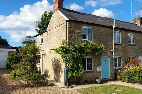 2 bedroom cottage for sale, Park End Brackley Croughton, Northamptonshire, NN13 5LX