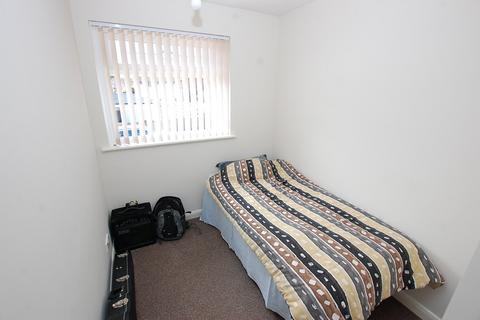 28 Chapel Close, Dukinfield, SK16 4DF