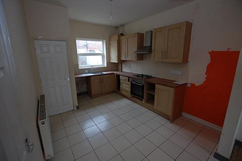 2 bedroom terraced house for sale, Fitzroy Street, Greater Manchester OL7