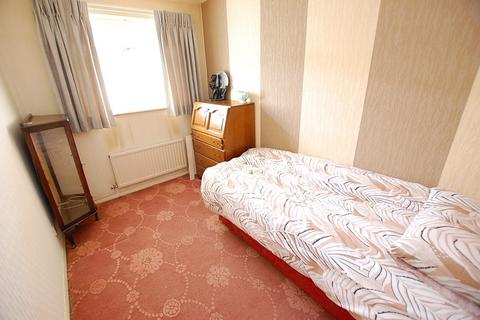 1 Cedar Avenue, Ashton-under-lyne, OL6 9LG