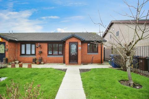 2 bedroom bungalow for sale, Clayton Street, Preston PR5