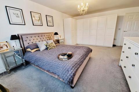 4 bedroom detached house for sale, Edward Street, Preston PR5