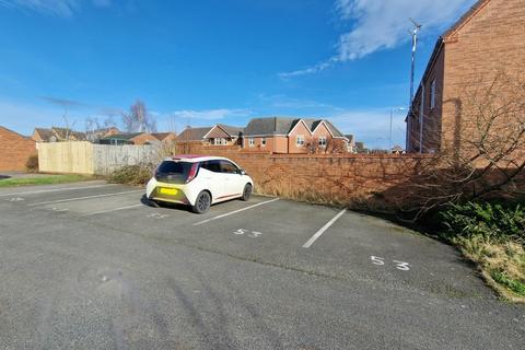 55 Walsingham Drive, Nuneaton, CV10 7RW
