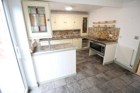 3 bedroom semi-detached house for sale, Celandine Way, Warwickshire CV12