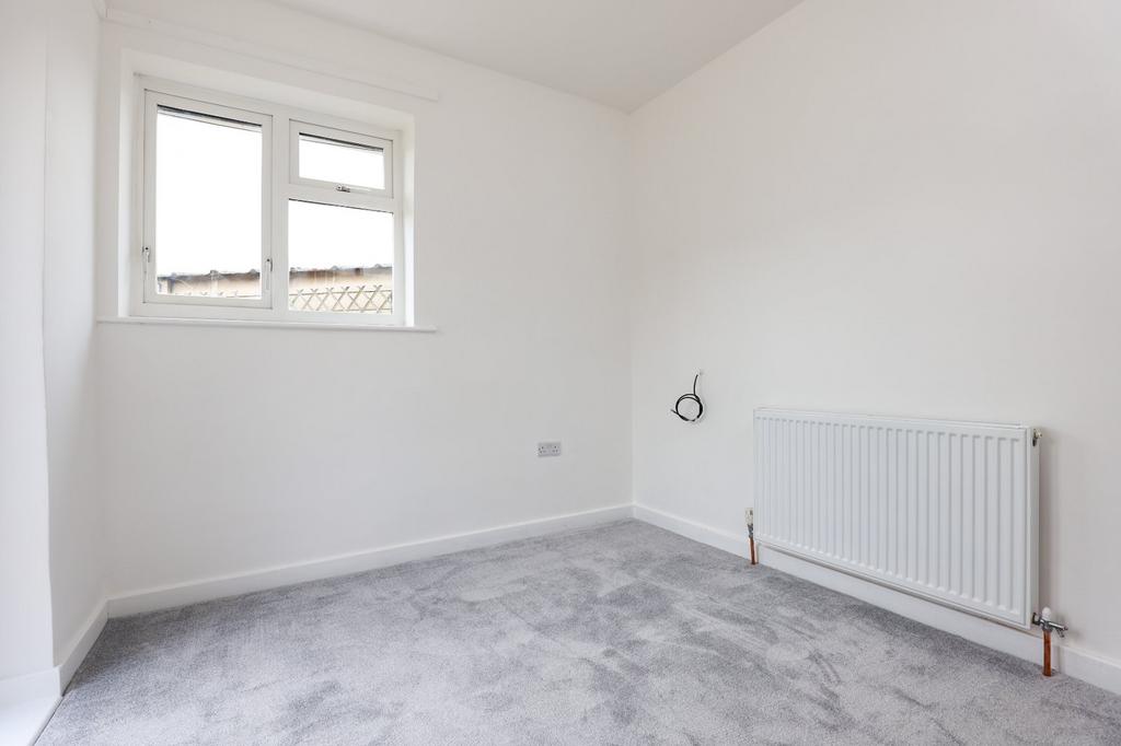 Bedroom 3/Dining