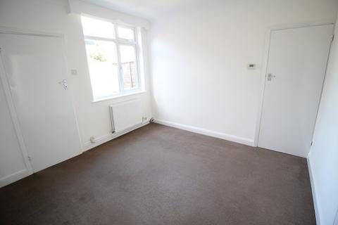 13 Howard Road, Nuneaton, CV10 7ES